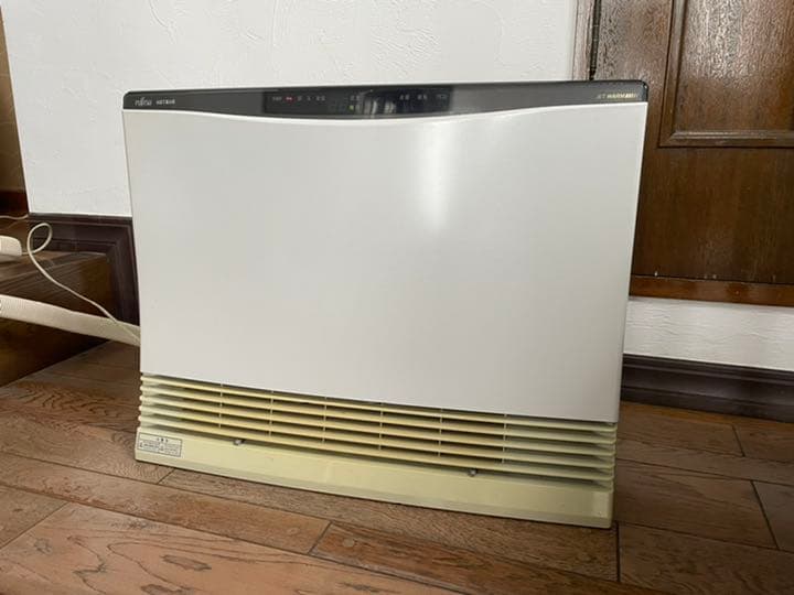 温水ルームヒーター 富士通 ホットマン KH-60J-W富士通 ゼネラル 温水