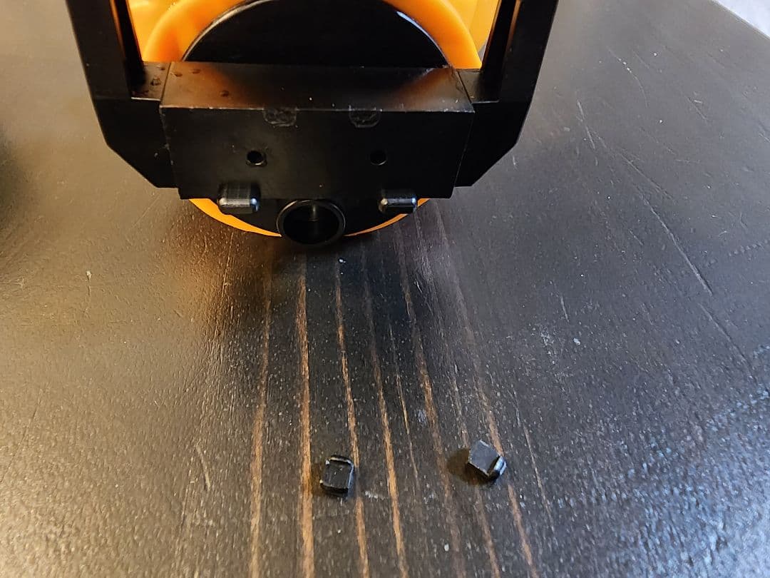 カネゴン アクション バンク ゼンマイ式 貯金箱 ユタカ - メルカリ