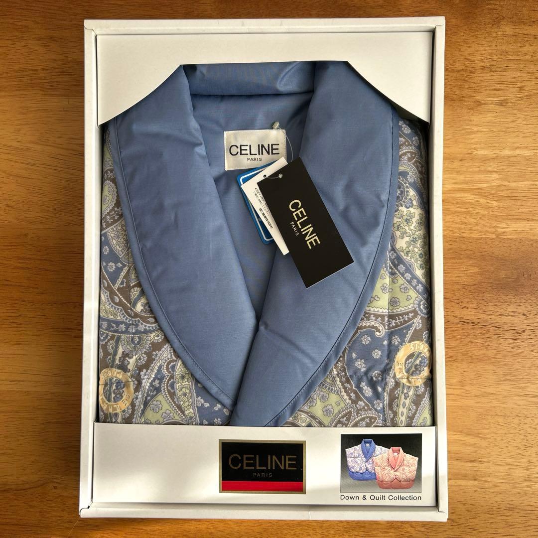 【未使用品】CELINE　羽毛肩当て　ペアセット　ダウンフェザー　西川産業日本製