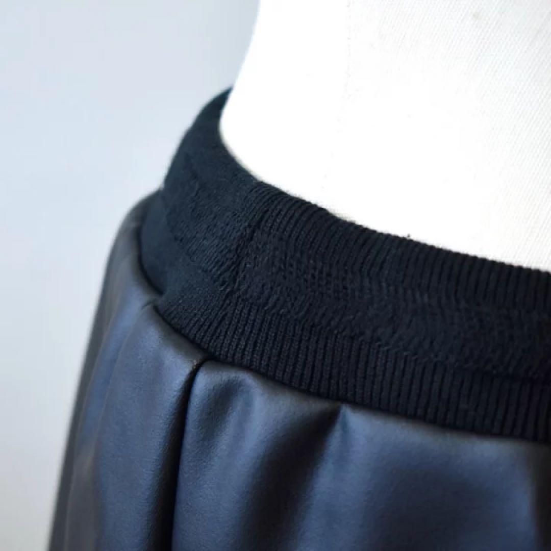 ✨新品　未使用品✨irise（イリゼ）レザーライク フレアスカート