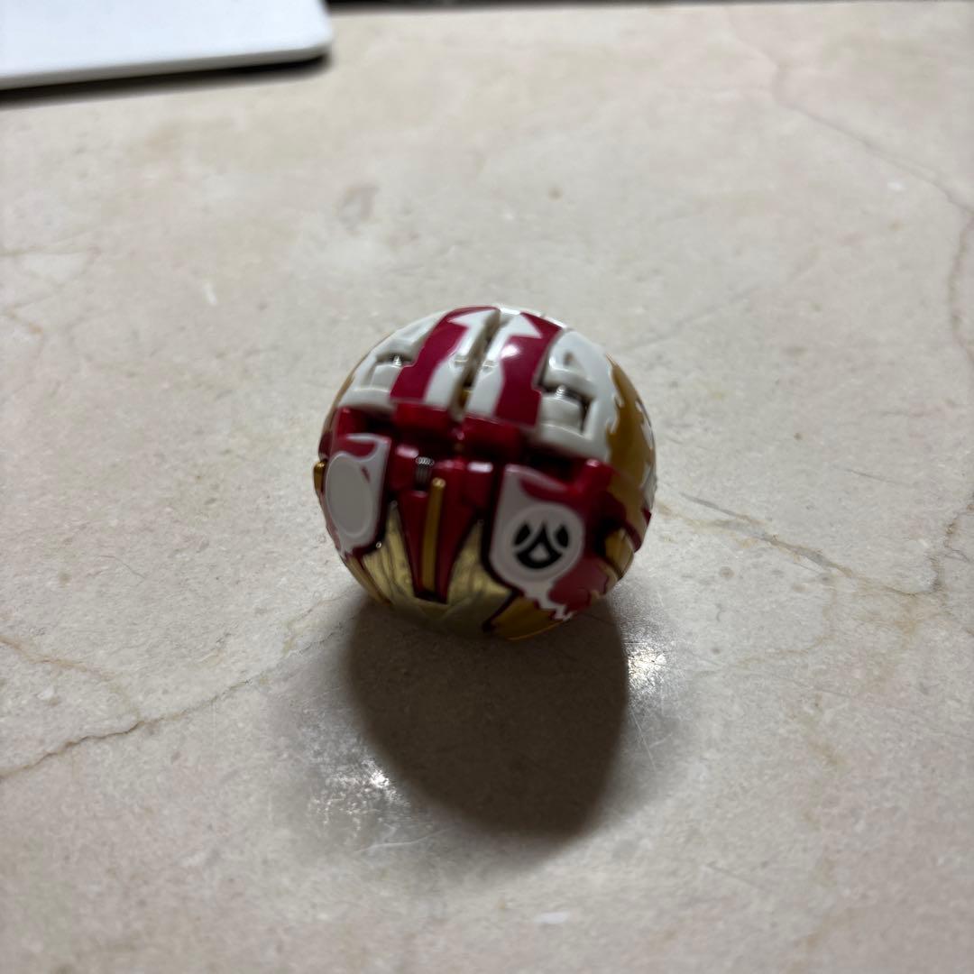 激レア　爆丸 士ドラガオン 爆誕ver.