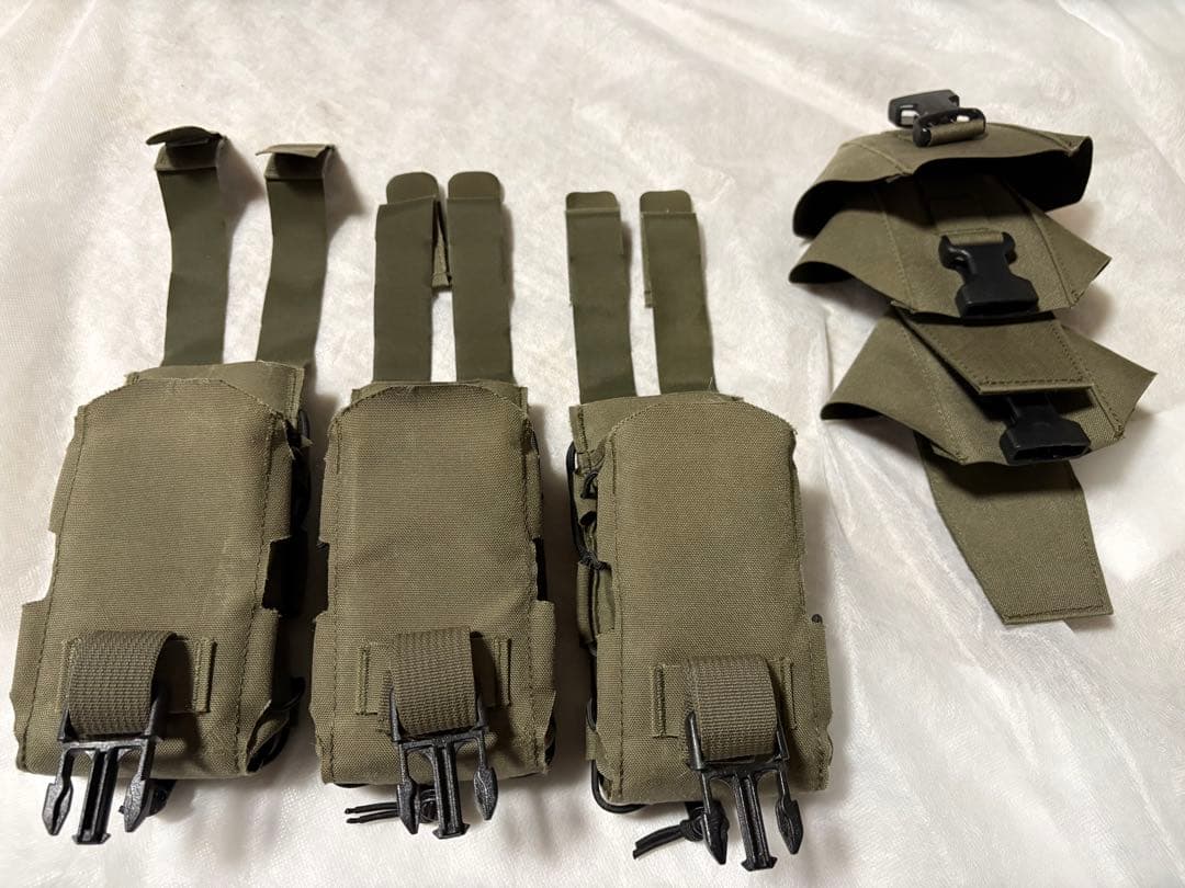 DIRECT ACTION ライフルマグポーチ TAC RELOAD POUCH DIRECT ACTION ライフルマグポーチ TACリロード・ポーチ AK/AR対応 3本