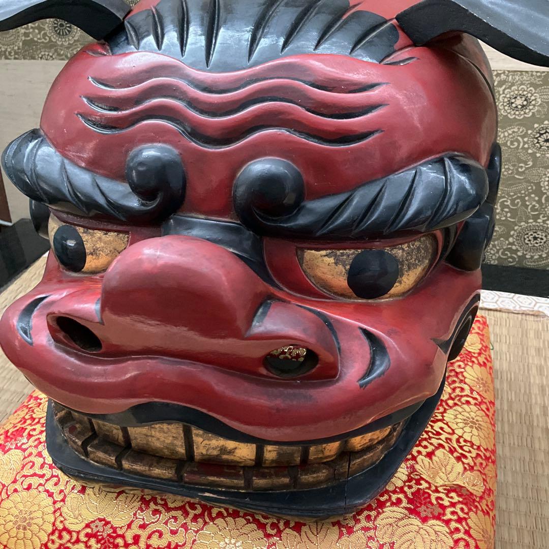 伝統的な獅子舞面