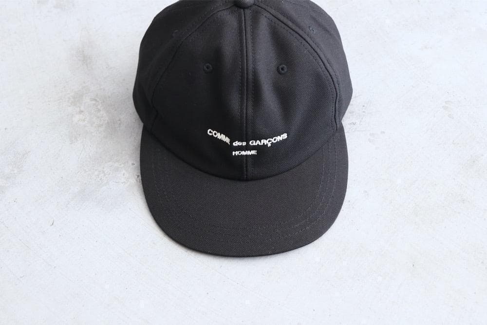 COMME des GARCONS HOMME LOGO CAP黒ギャルソン