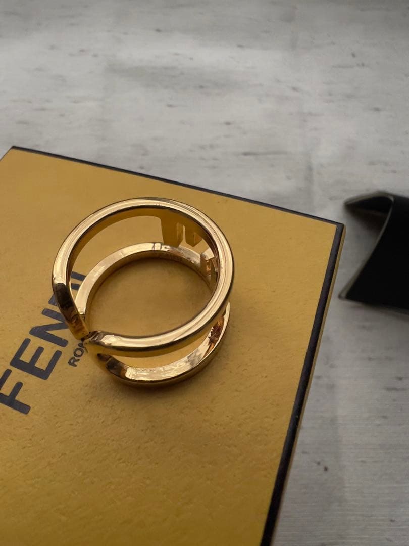 FENDI FFリング　ゴールド　L