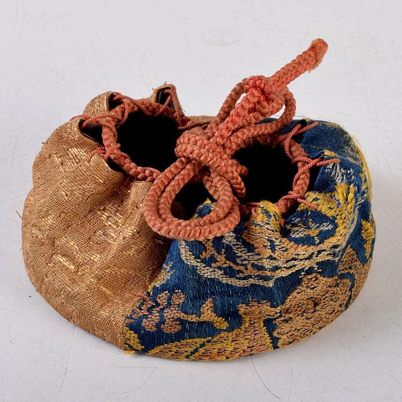 茶道具　漆塗　堆朱香合　仕覆付　C　8668