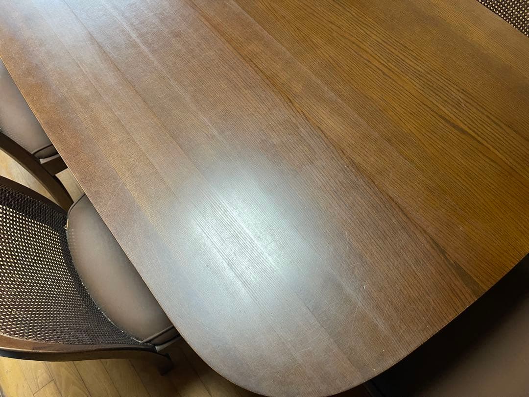 ダークブラウン楕円形ダイニングテーブルセット