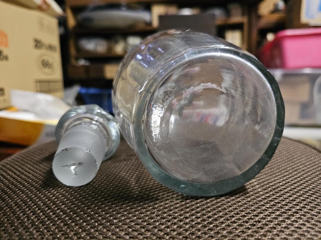 大正から戦前 ウランガラス デキャンタ カットガラス - メルカリ