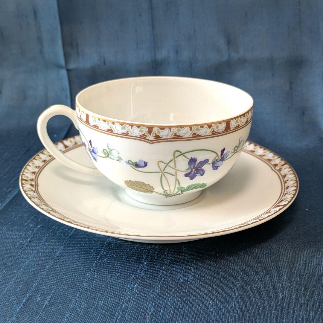 Haviland LIMOGESアンペラトリスユジェニーデミタスカップ＆ソーサー