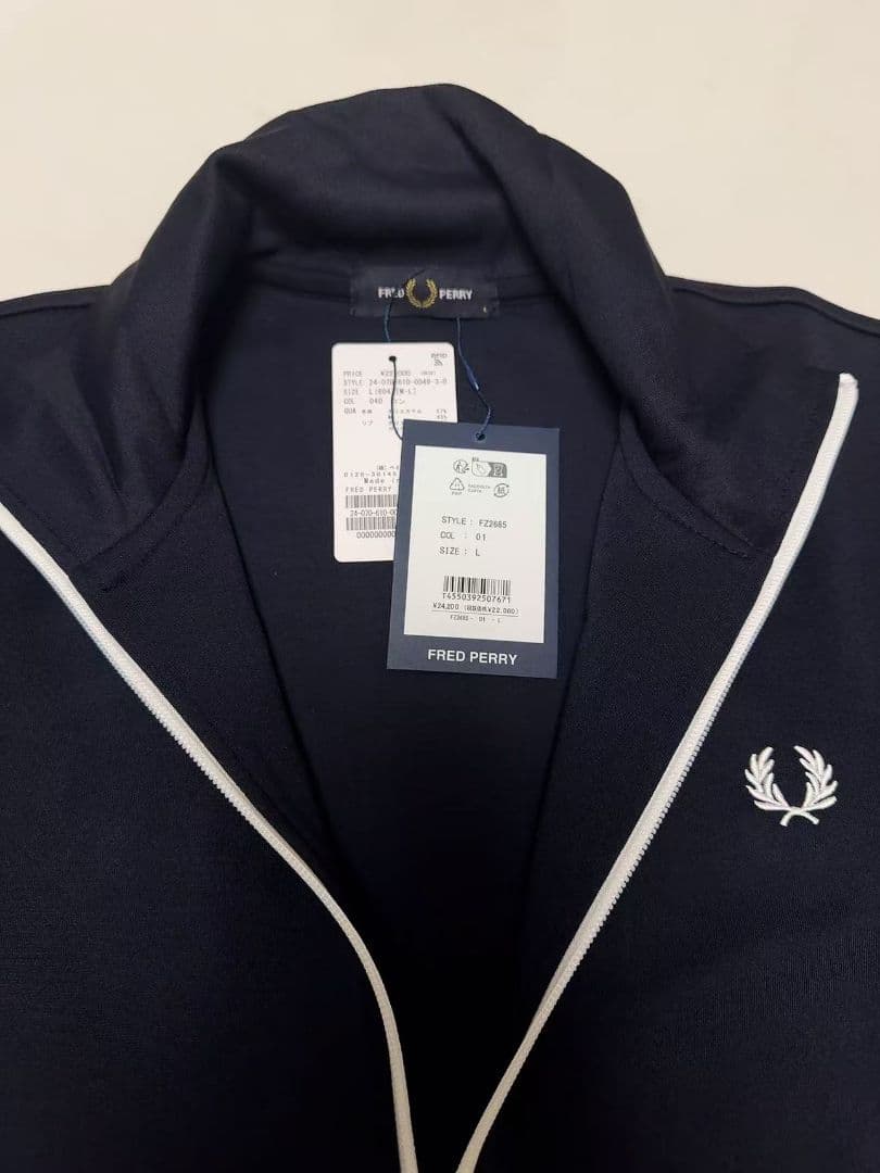 Fred Perry フルジップジャケットジャージ ダークネイビー L - メルカリ