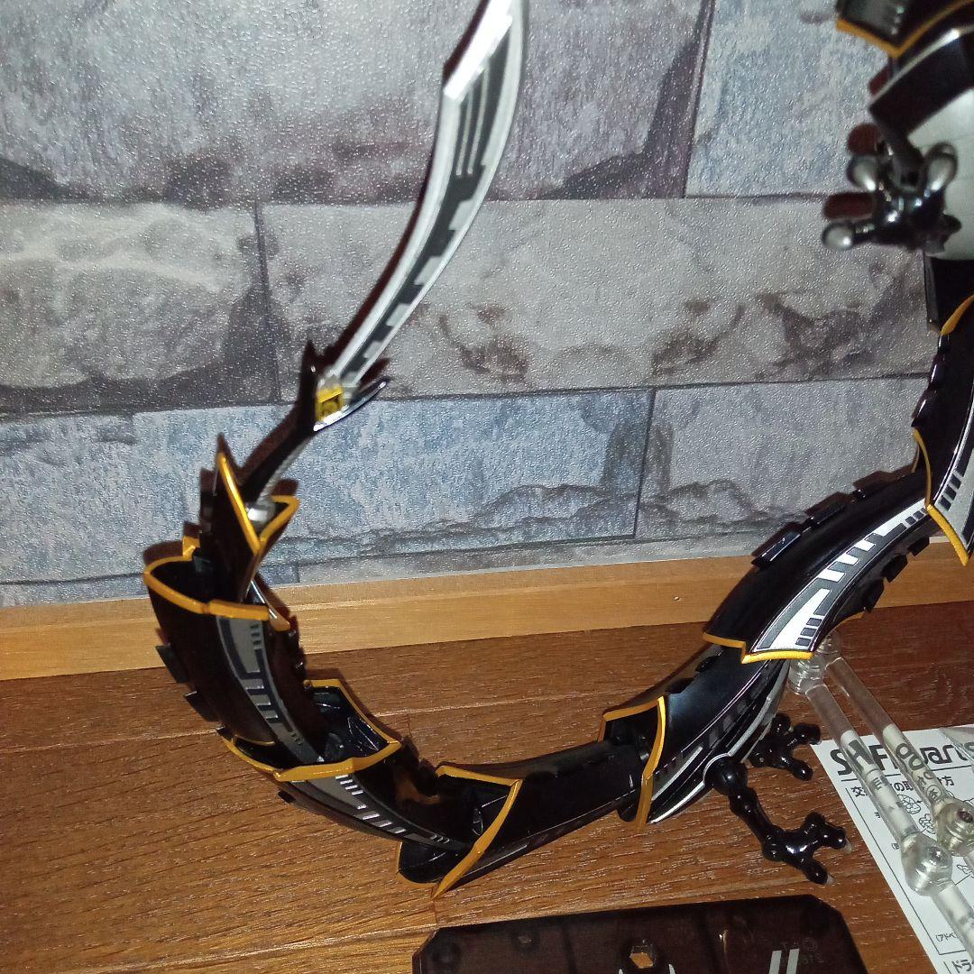 【限定値下げ中】SHF仮面ライダーリュウガ＆ドラグブラッカー