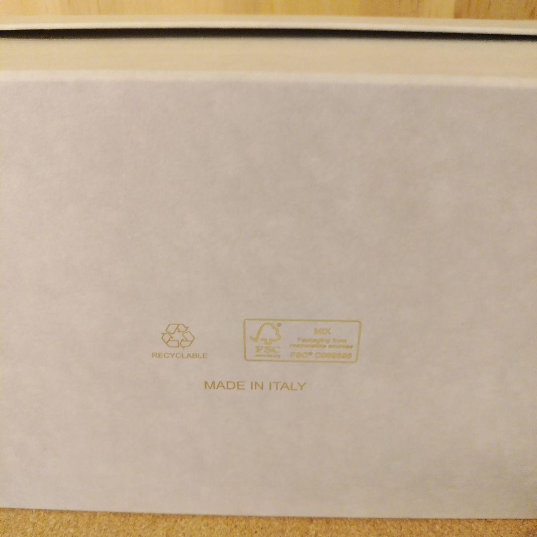 【未使用】JIMMY CHOO　ジミーチュウ　カペラ　アクセサリー•コスメポーチ