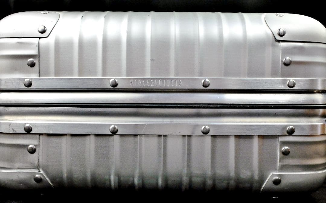 リモワ 918.45 トパーズ『Lufthansa』ボーディングケース【33L