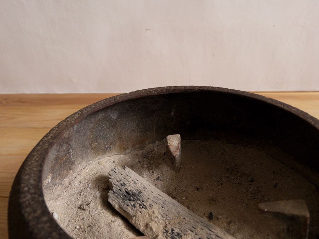 鉄製 風炉 茶道 茶道具 古道具 古家具 ビンテージ アンティーク レトロ