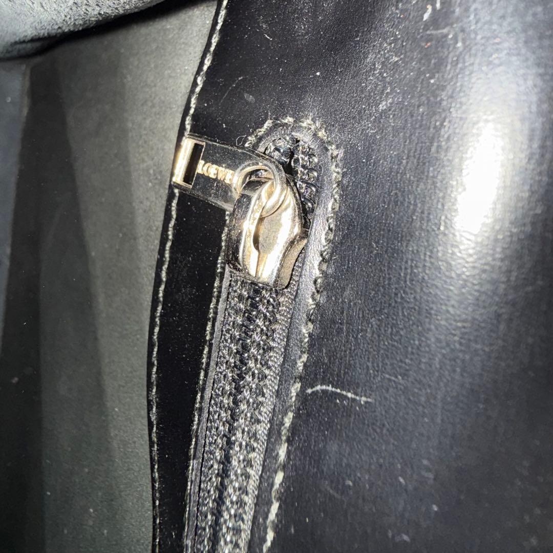 【美品】ロエベ　アナグラム　ディプロマティコ　ビジネスバッグ　ロゴ型押し　レザー