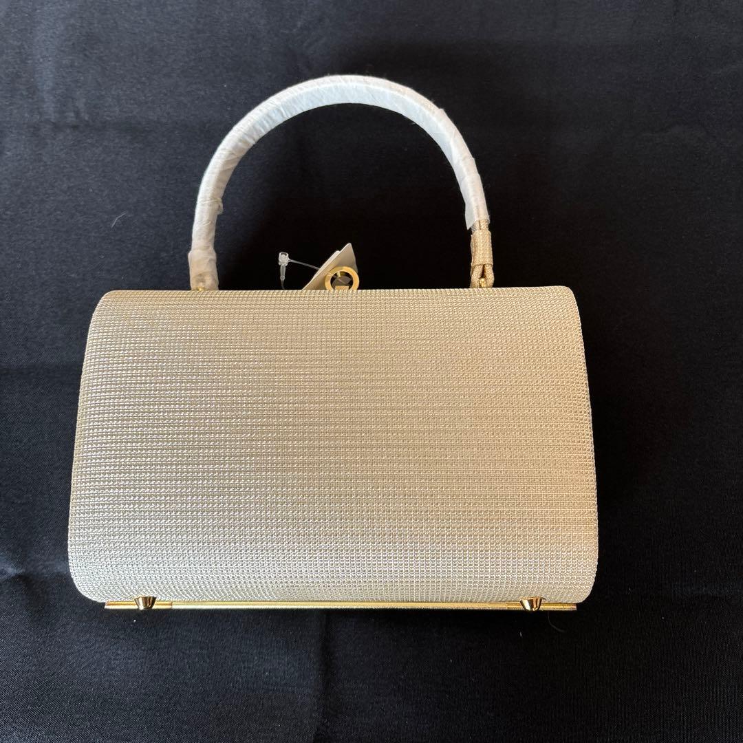 （株）伊と忠　和装用パーティーバッグ新品