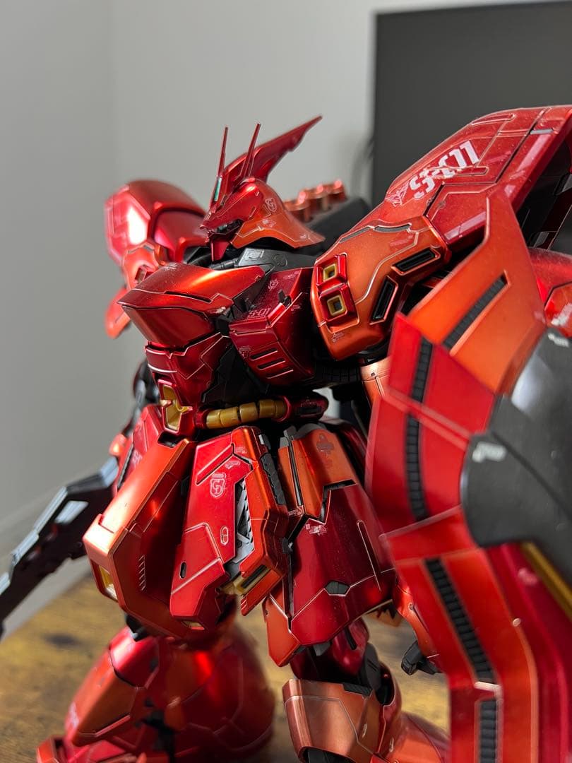 本日限定価格】MG サザビー Ver.Ka［スペシャルコーティング］組立完成品