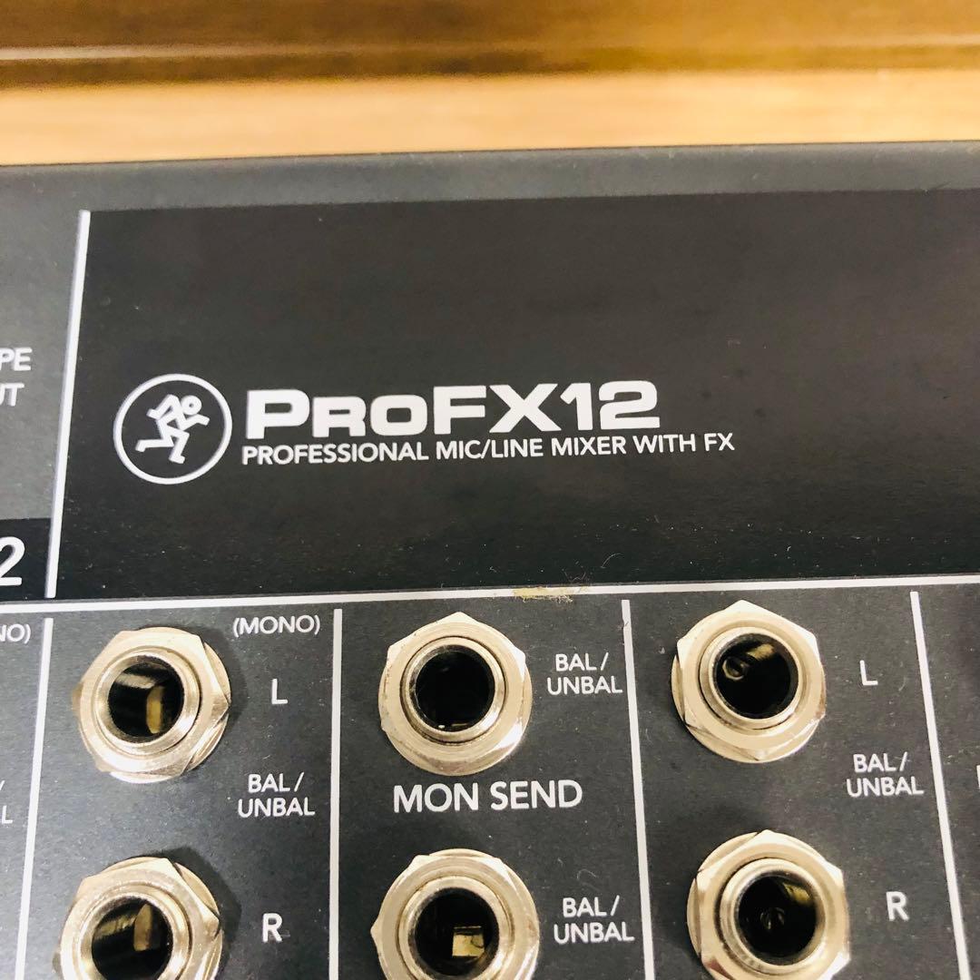 【極美品】MACKIE ProFX12 12チャンネルミキサー