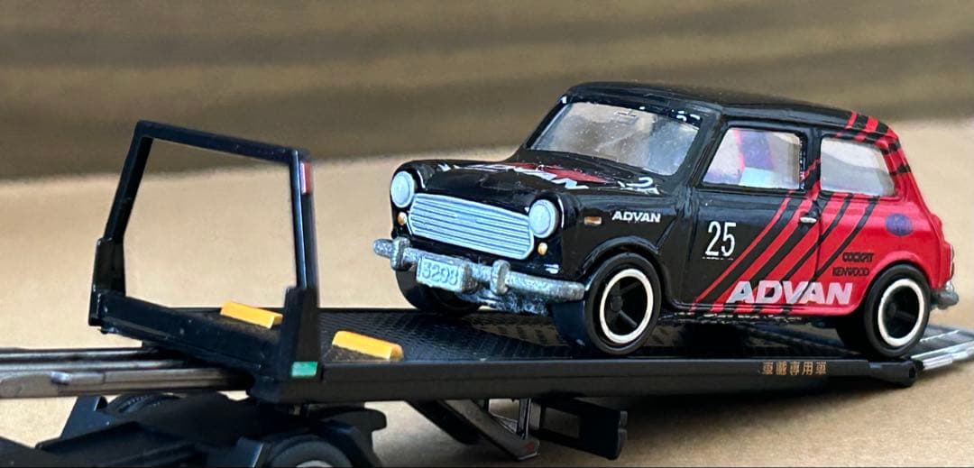 トミカ 積載車セット ミニクーパー セフテーローダ