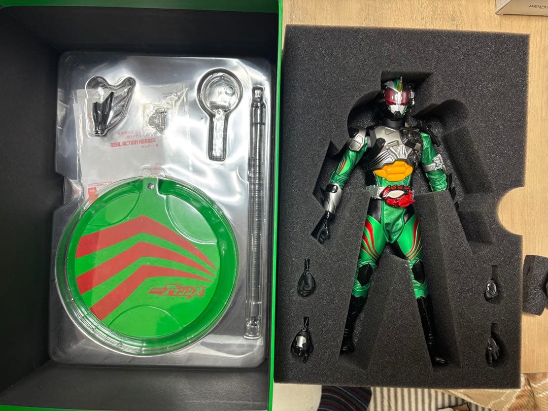 RAH GENESIS 仮面ライダーアマゾンオメガ