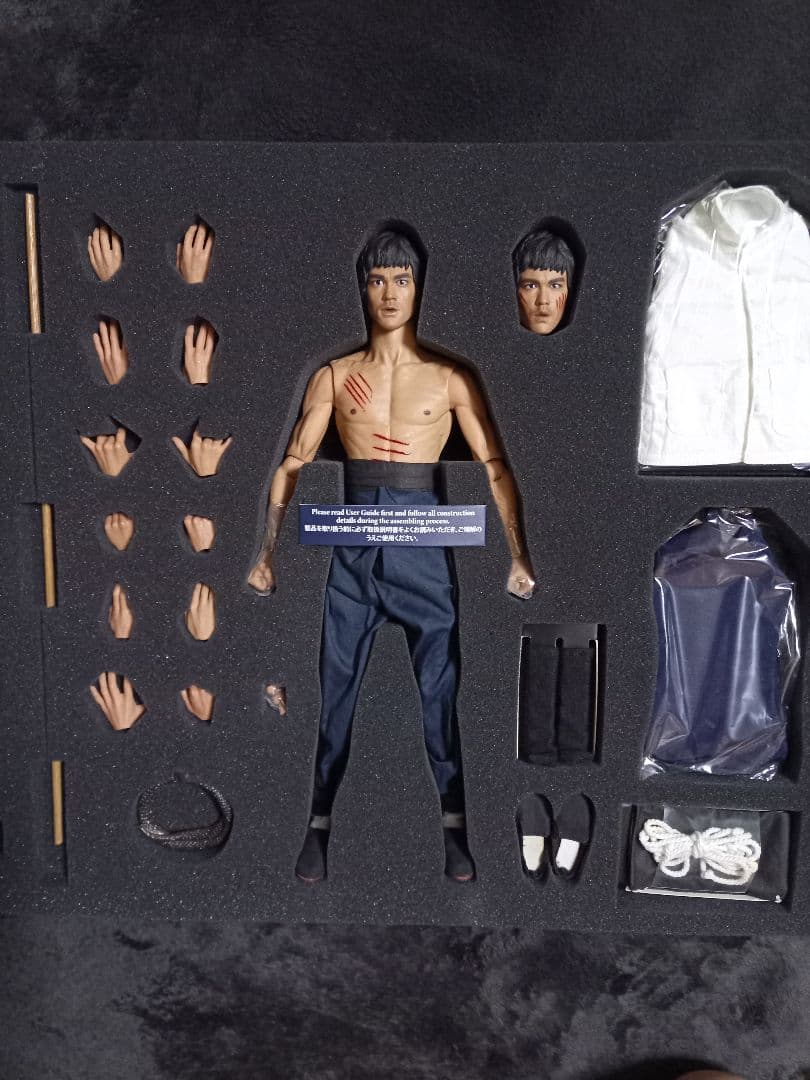 ホットトイズ HOTTOYS ブルース・リー 燃えよドラゴン DX04 1/6 ホット
