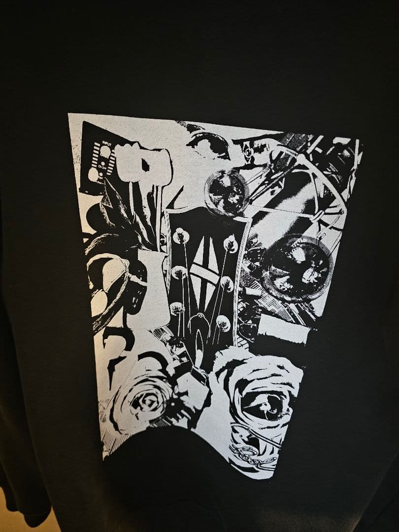 【最終値下中】2月6日削除：Reol︰Legit限定パーカー︰フーディ