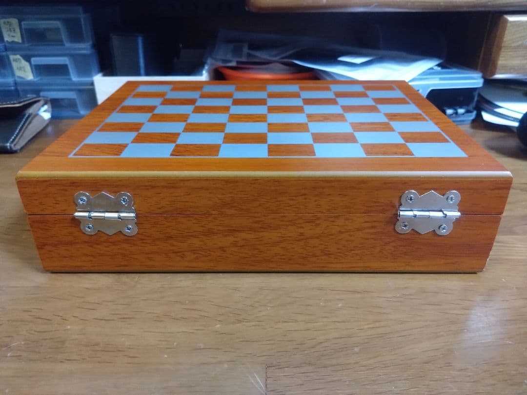 【未使用品】ジョニーウォーカー　スキットル＆チェスセット