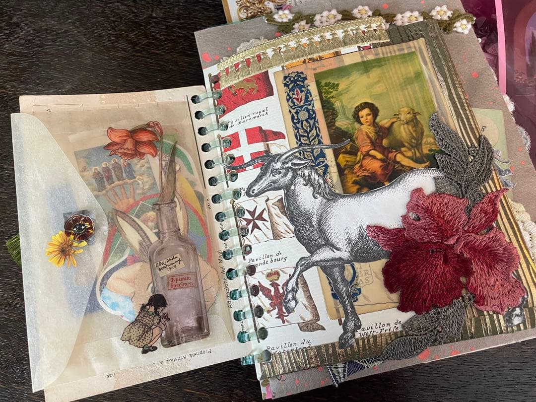 A)聖なるおすそ分けファイル　コラージュ素材　レース