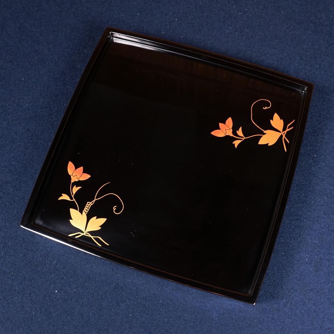 極上 輪島塗 黒塗 鉄仙蒔絵 三段重箱 共箱