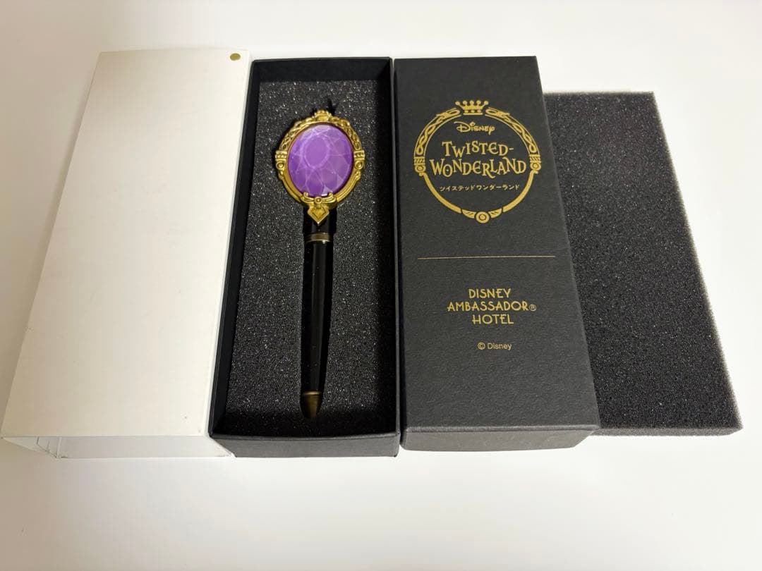 ツイステ ディズニーアンバサダーホテル マジカルペン型ルームキー