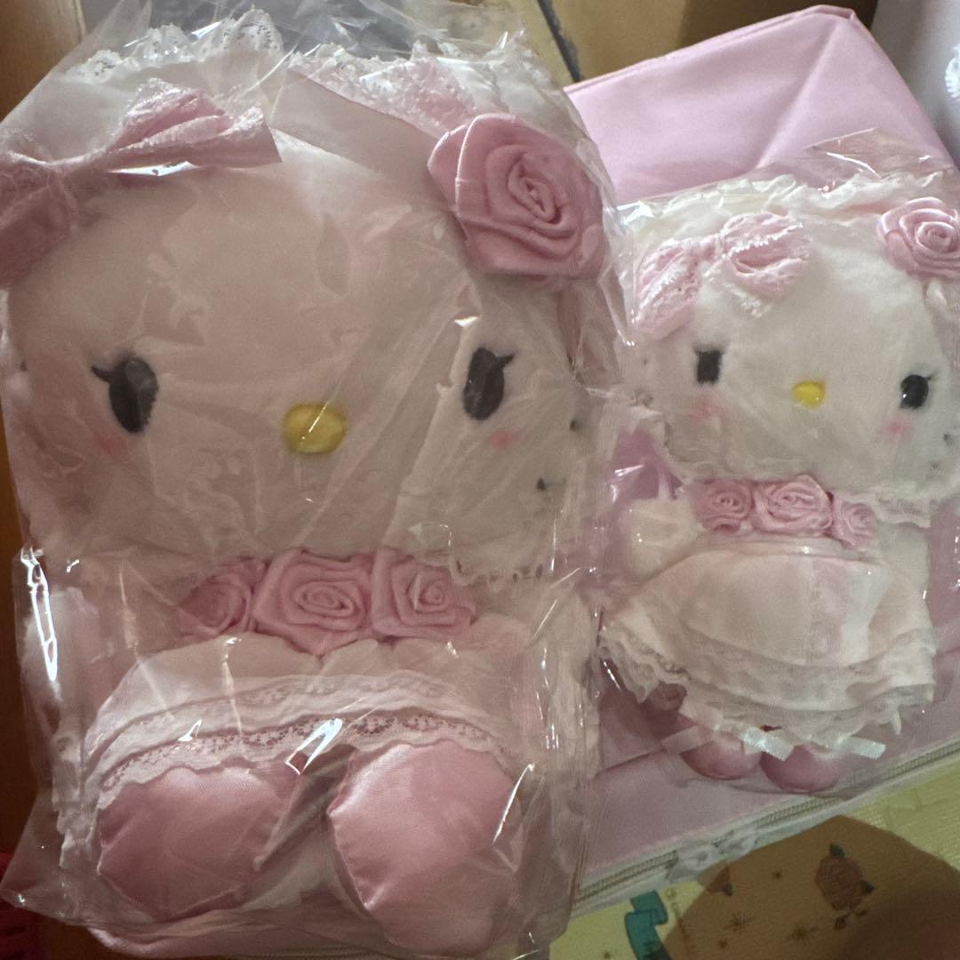 ハローキティ ぬいぐるみ（ホワイトフリル） ホワイトフリル ハロー