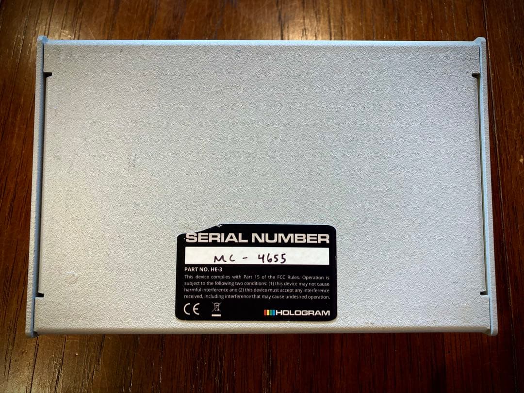 Hologram Microcosm グラニュラー グリッチ アンビエント