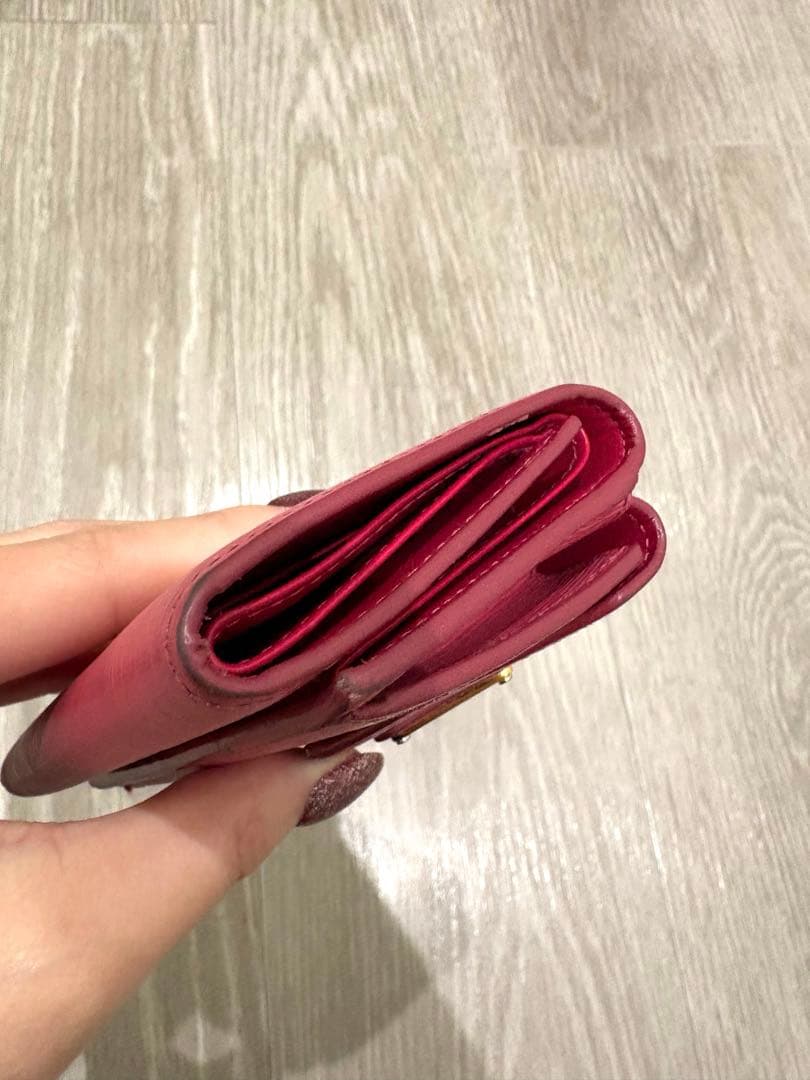 最終値下げ⭐︎PRADA ピンク 三つ折り財布