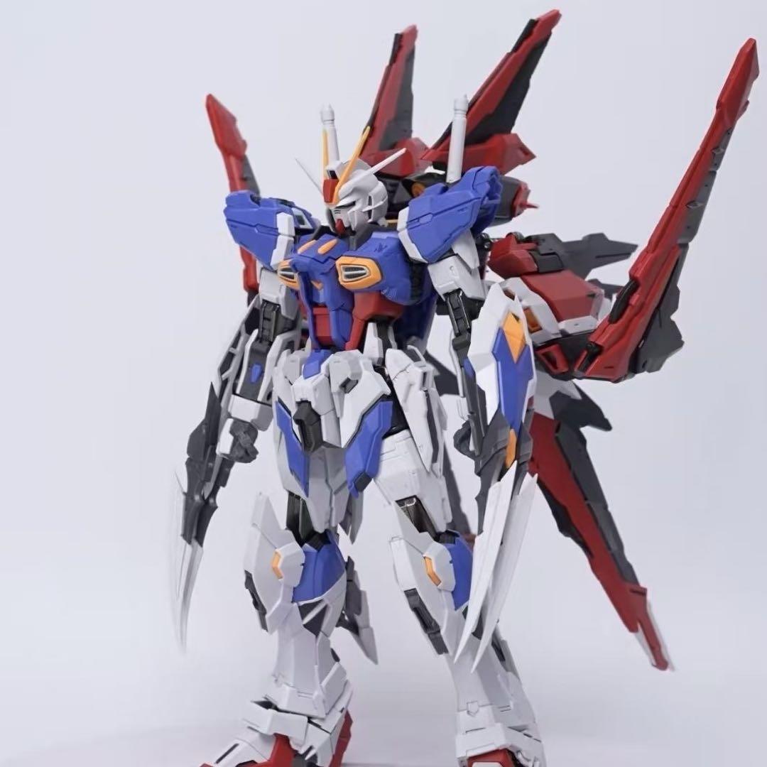 インパルスガンダム　改装版プラモデル 1/100 組み立て完了品