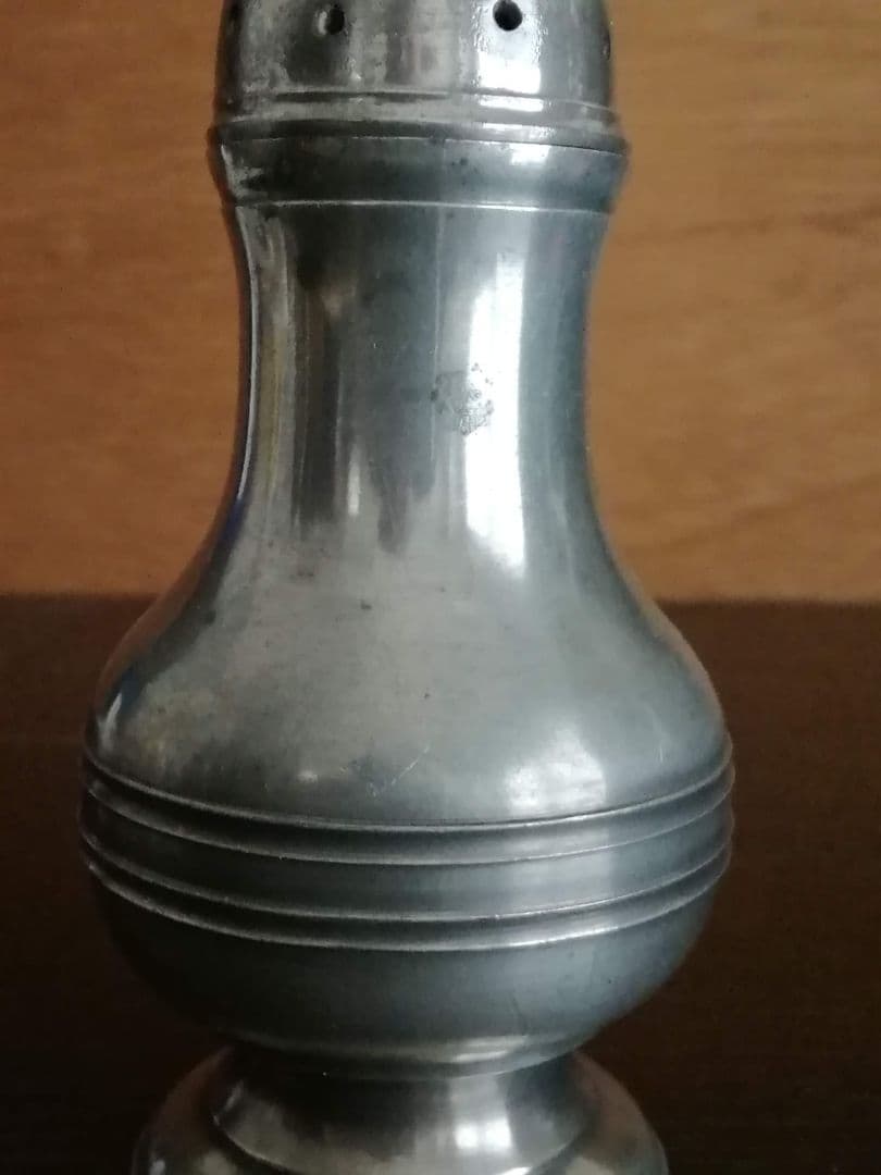 世界の名品　john somers　ピューター調味料入れ　ソルトシェイカー