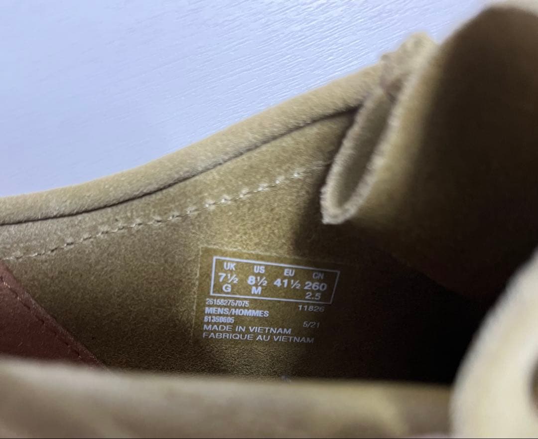 Clarks Wallabee ベージュ スエード