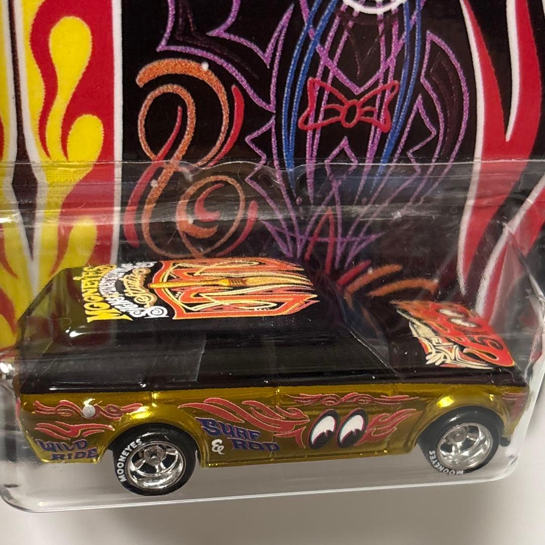 ミニカー Hotwheels Datsun 510 wagon moon custom
