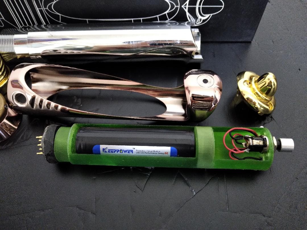 カスタムライトセーバー ダース・シディアス　パルパティーン CFX v10