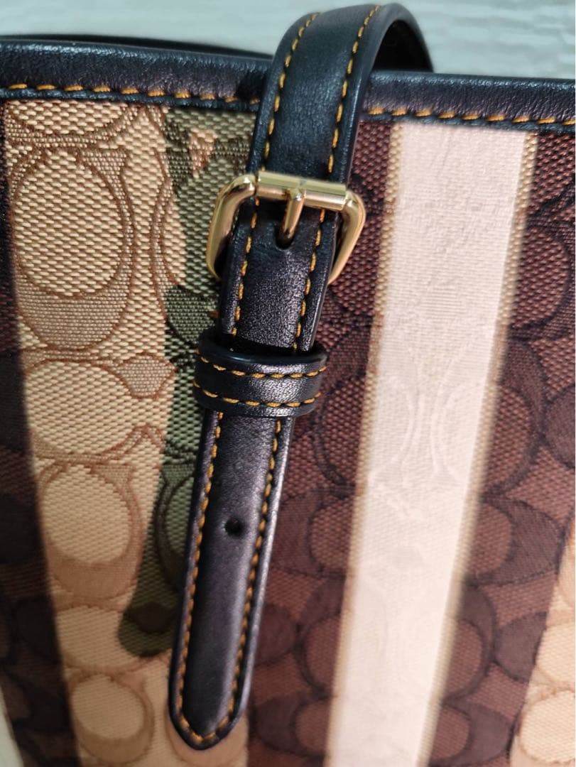 コーチ ストライプ トートバッグ