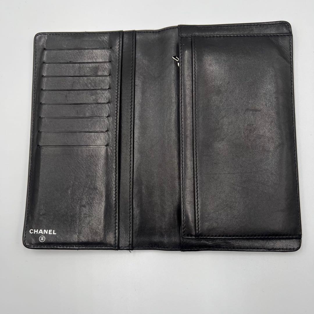 CHANEL マトラッセ ラムスキン ビッグロゴ 二つ折り長財布 黒