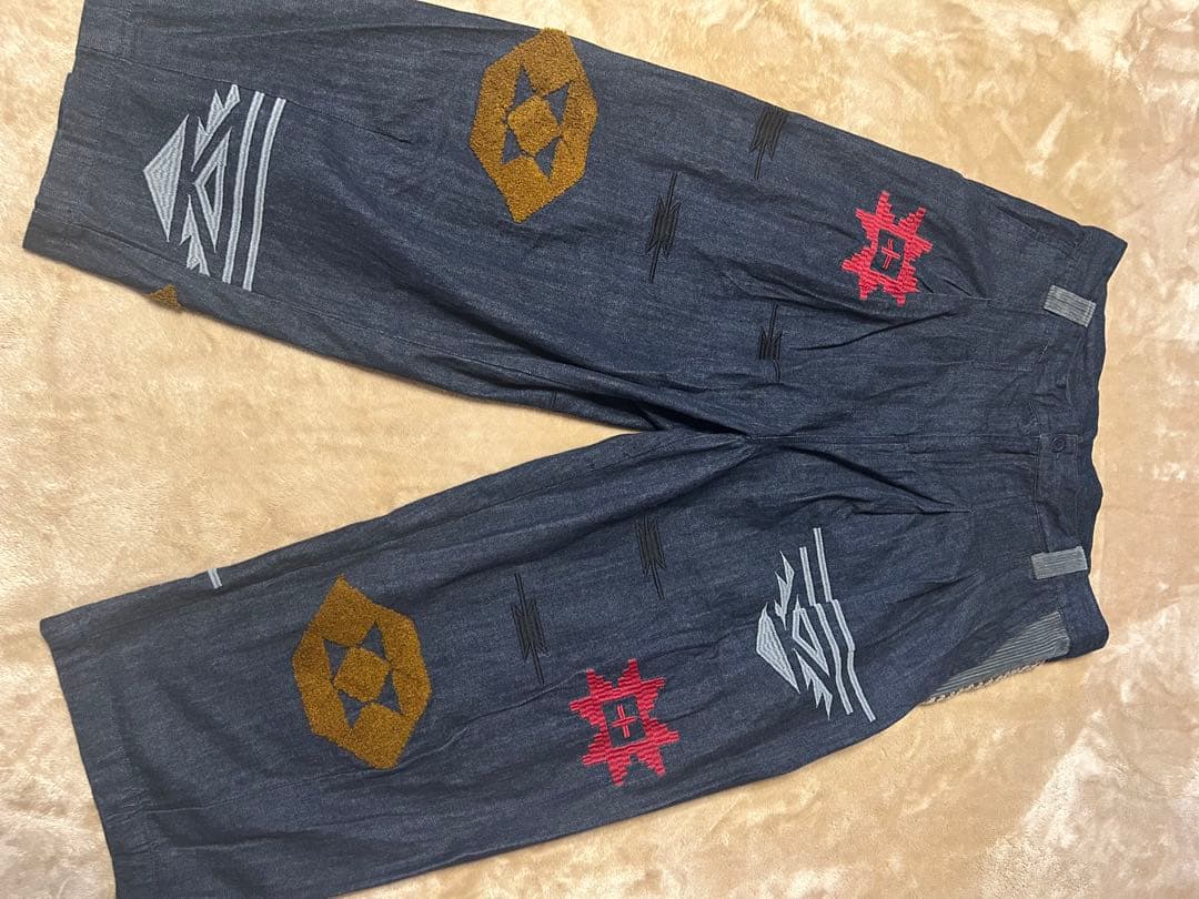 チャイハネ　刺繍入りデニムジャケット・パンツセットアップ