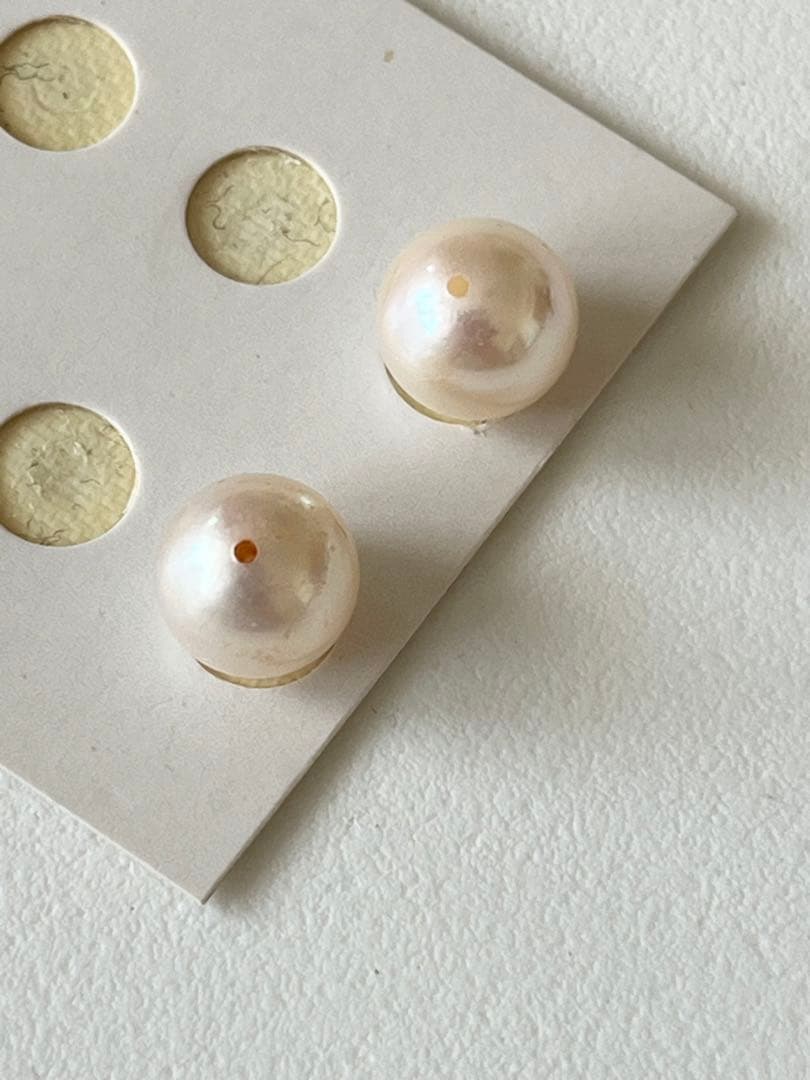 あこや真珠①片穴　9.0~9.5mm 2珠　本真珠　アコヤ　ルース パール