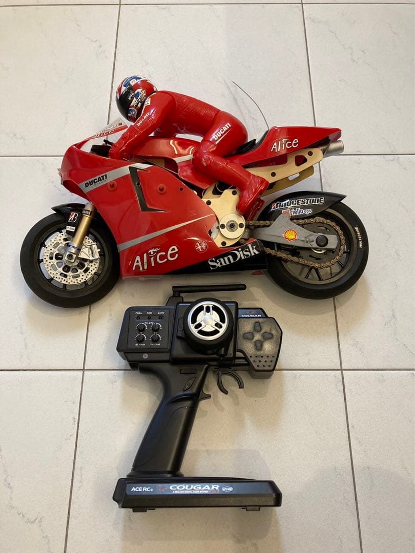 1/5 ドゥカティ999R サンダータイガーラジコンDucati