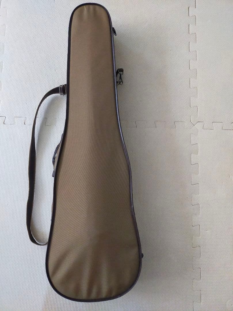 スズキSUZUKIバイオリンNO200.Size4/4.肩当て付き