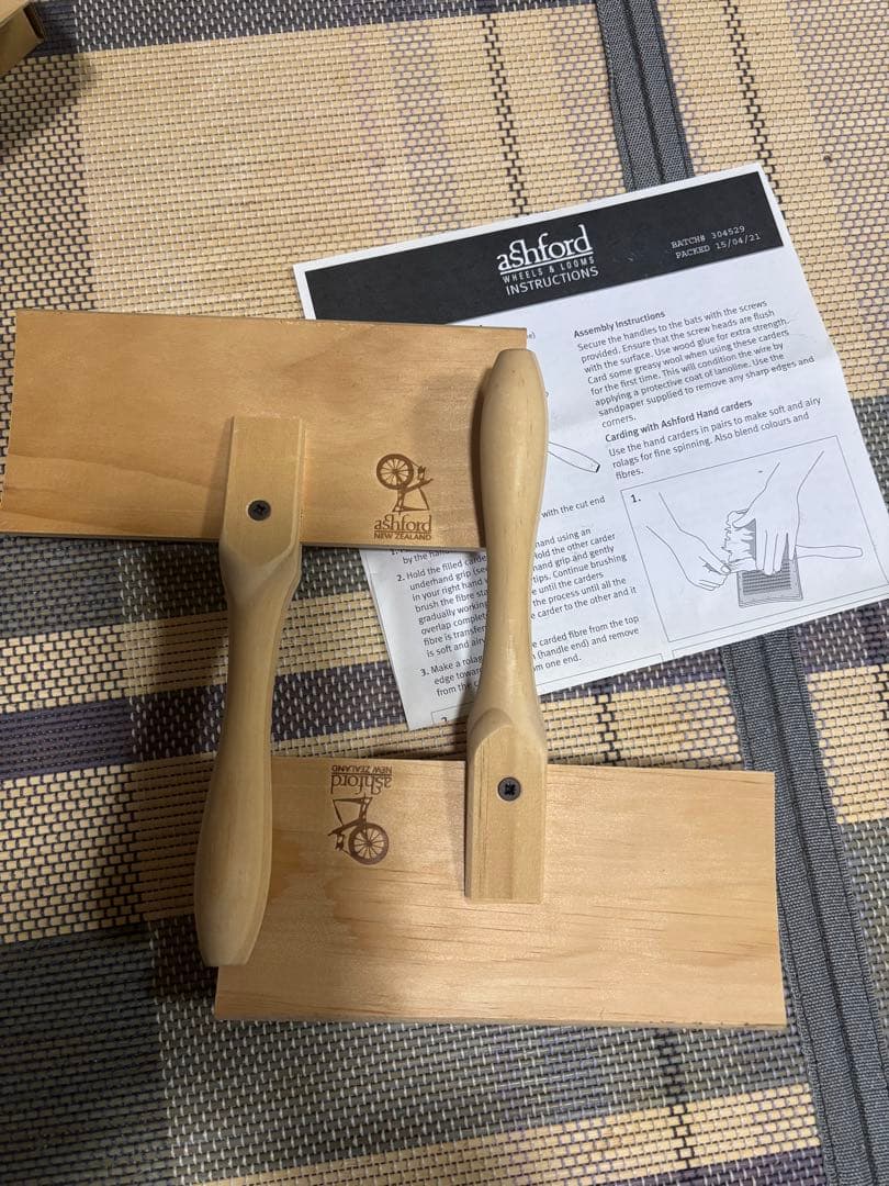 Ashford アシュフォード・ハンドカーダー スピンドル、Y字リリアンのセット