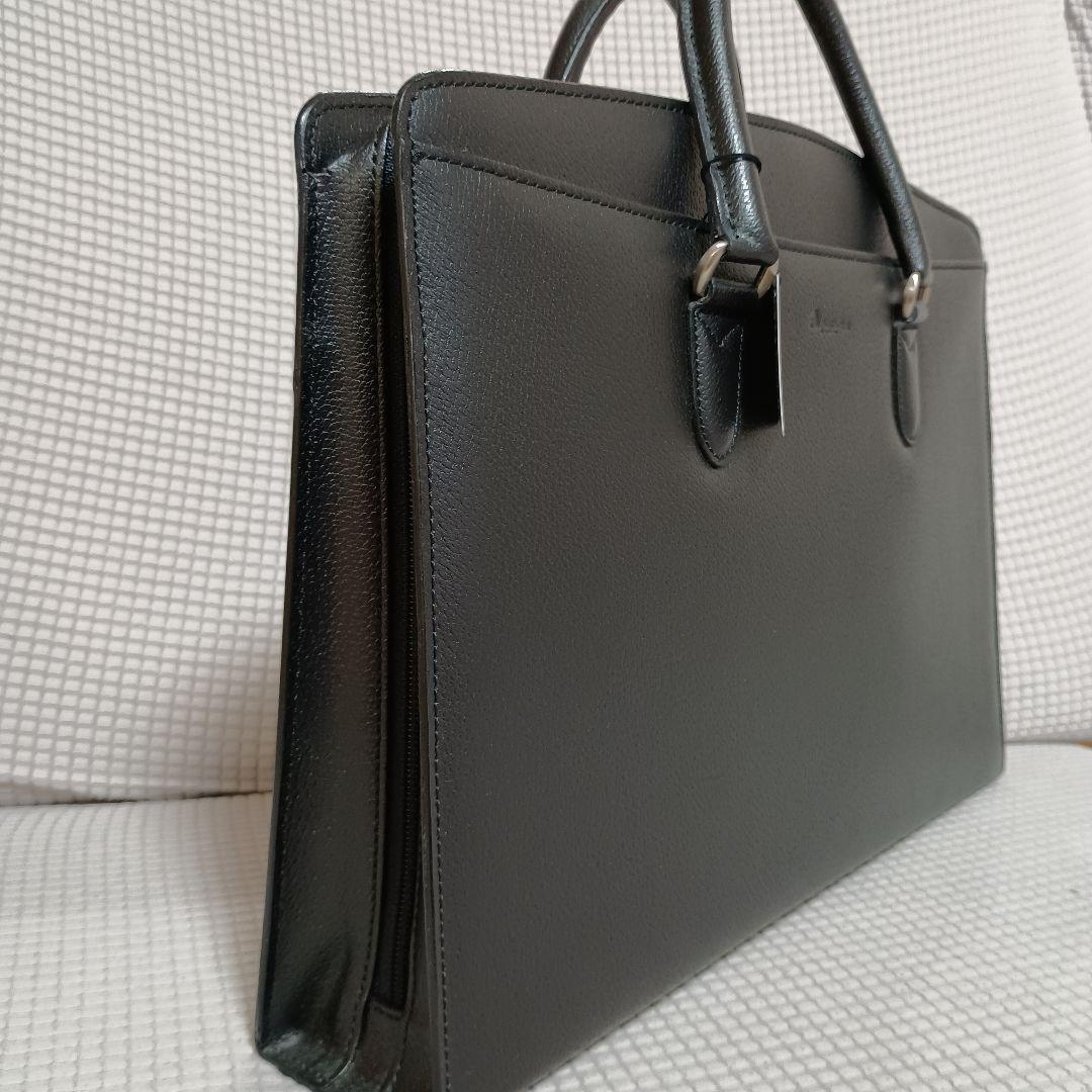 最終値下げ　Aquascutum アクアスキュータム　ビジネスバッグ