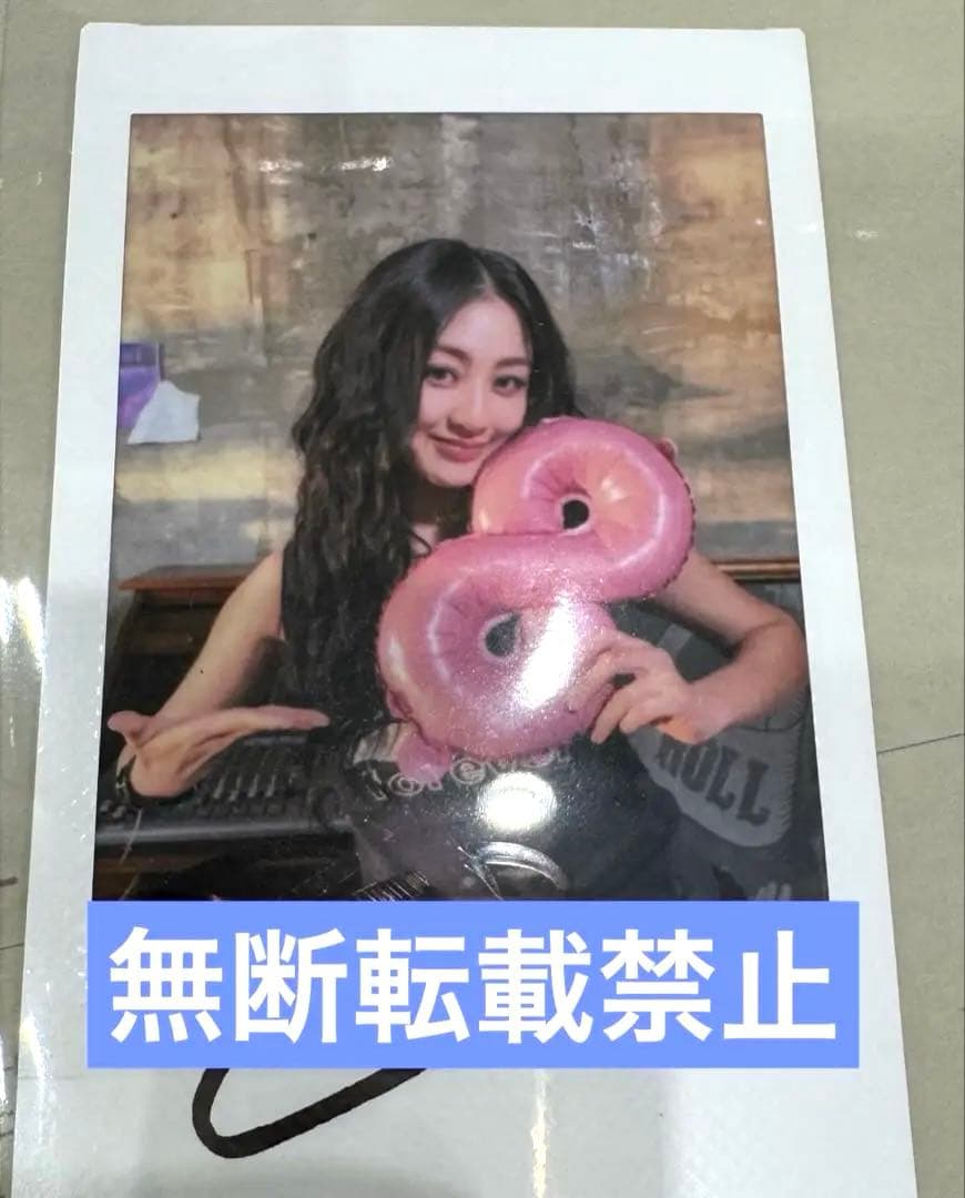 TWICE 直筆サイン入りチェキ ジヒョ ENEMY