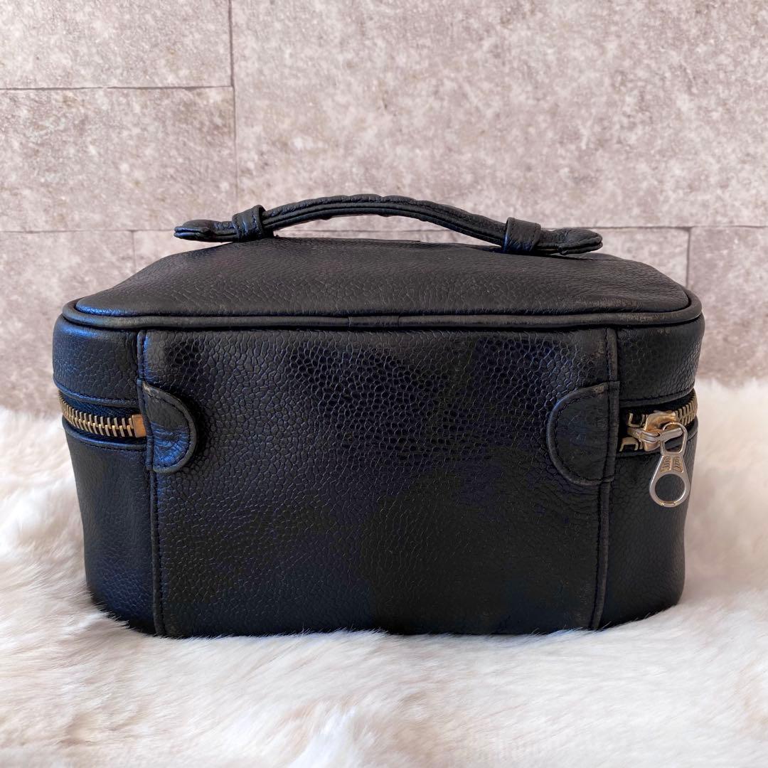 CHANEL バニティバッグ ポーチ シリアルナンバー有り キャビアスキン 黒