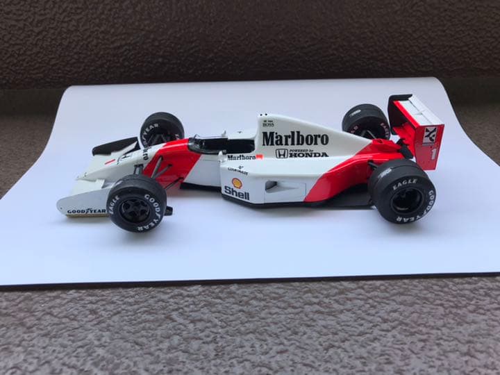 タミヤ　1/20 マクラーレン　MP4/7 ホンダ　完成品