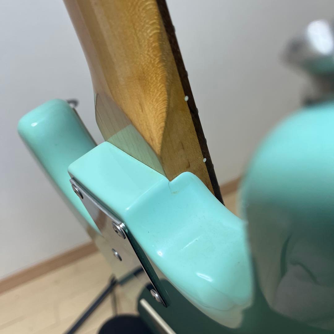 Squier by Fender ストラト　サーフグリーン　レアカラー